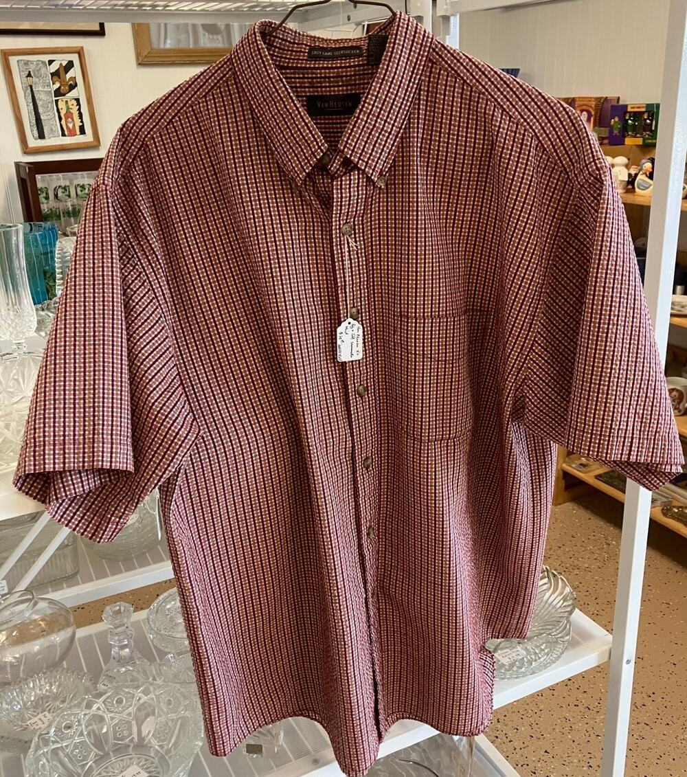 Van Heusen Plaid Short Sleeve Size XL Seersucker Shirt NOC2582